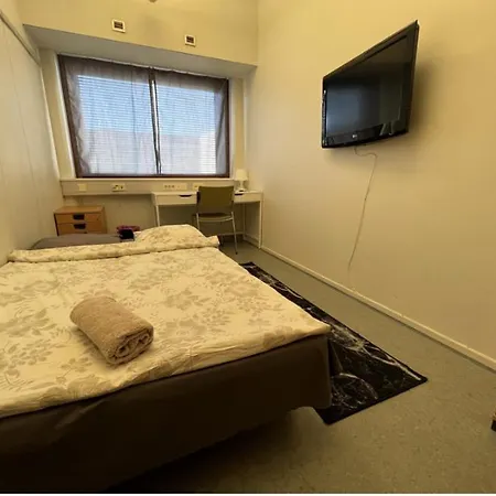 Hostal Office House Services 655